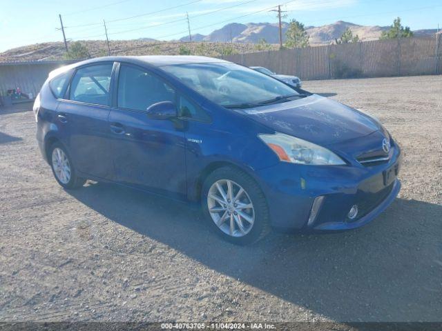  Salvage Toyota Prius v