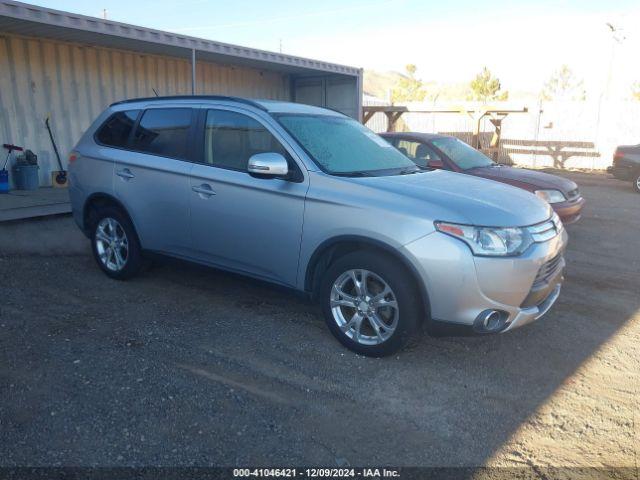  Salvage Mitsubishi Outlander