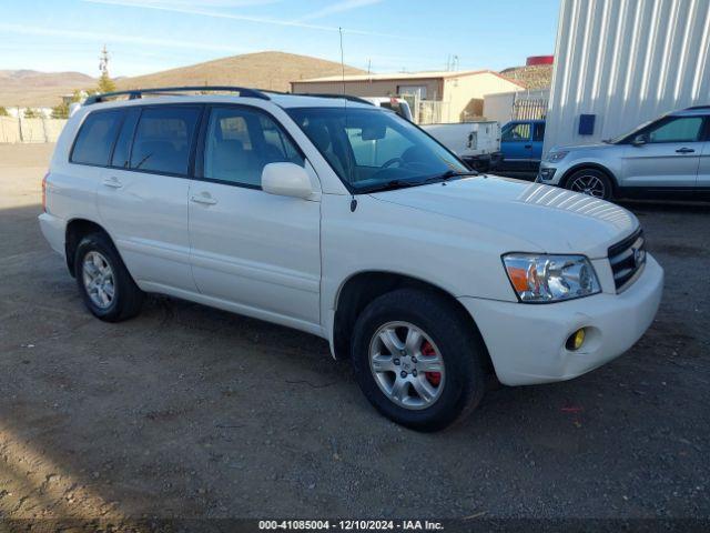  Salvage Toyota Highlander