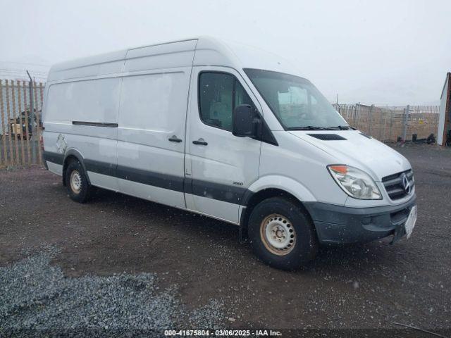  Salvage Mercedes-Benz Sprinter 2500