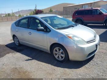  Salvage Toyota Prius