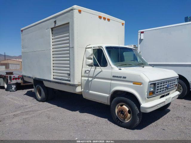  Salvage Ford Econoline