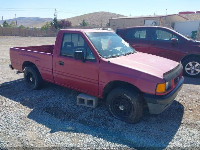  Salvage Isuzu Conventional