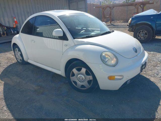  Salvage Volkswagen Beetle