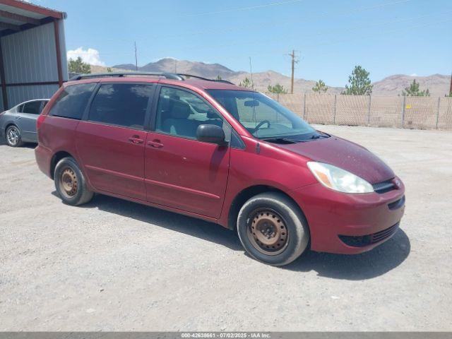  Salvage Toyota Sienna