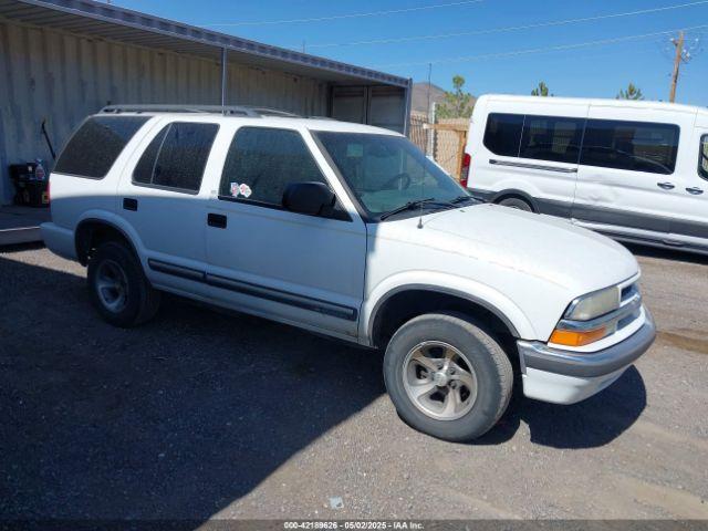  Salvage Chevrolet Blazer