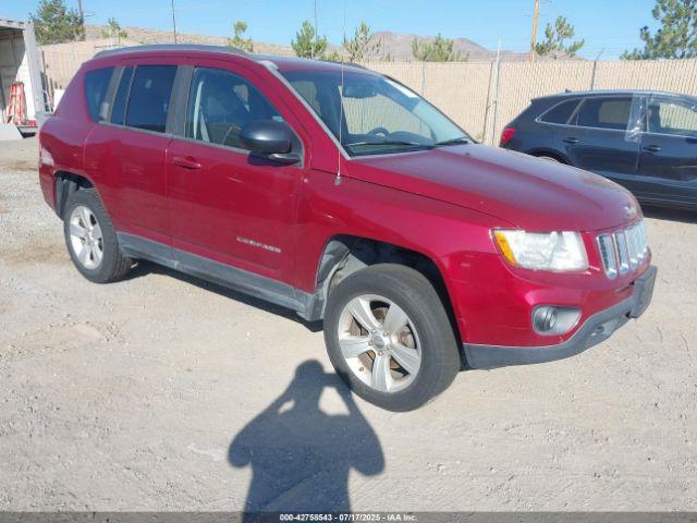  Salvage Jeep Compass
