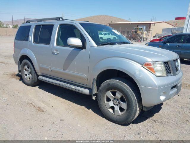  Salvage Nissan Pathfinder
