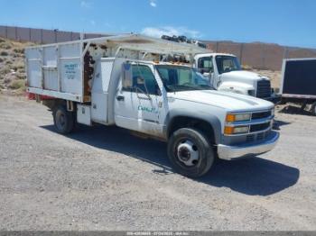  Salvage Chevrolet C3500 Hd Chassis