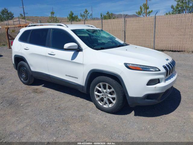  Salvage Jeep Cherokee