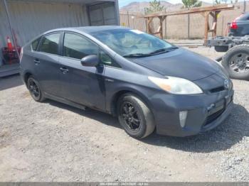  Salvage Toyota Prius