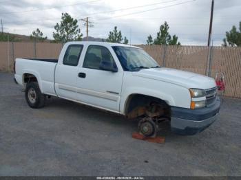  Salvage Chevrolet Silverado 2500