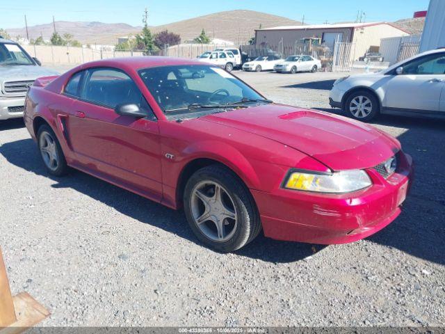  Salvage Ford Mustang