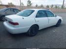 Toyota Camry Ce Image 3