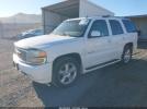 GMC Yukon Denali Image 10