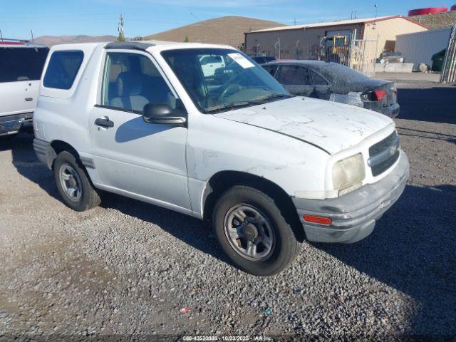  Salvage Chevrolet Tracker