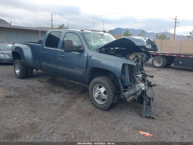  Salvage Chevrolet Silverado 3500