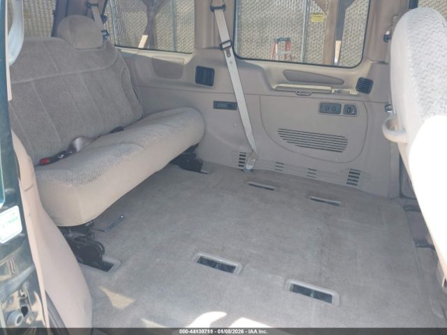 Ford Windstar Image 10